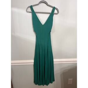 🌿 Free People Ribbed Knit Midi Dress – Green